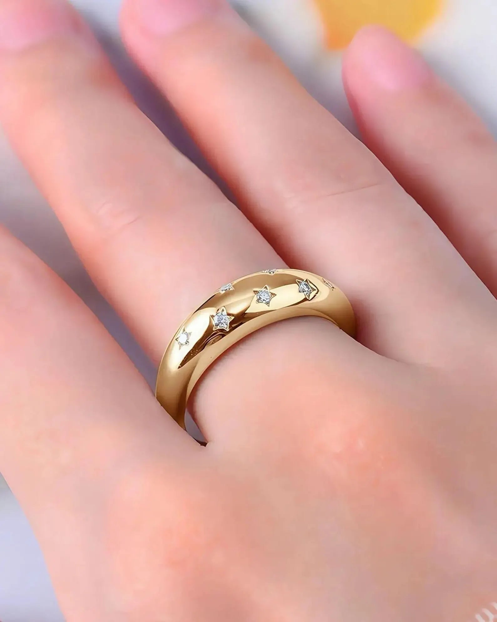 14K 0.12ct Round Cut Natural Diamond Star Inspired Ring