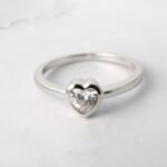 925 Silver Bezel Heart Ring - Image 5