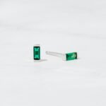 925 Silver Emerald Baguette Stud Earrings - Image 2