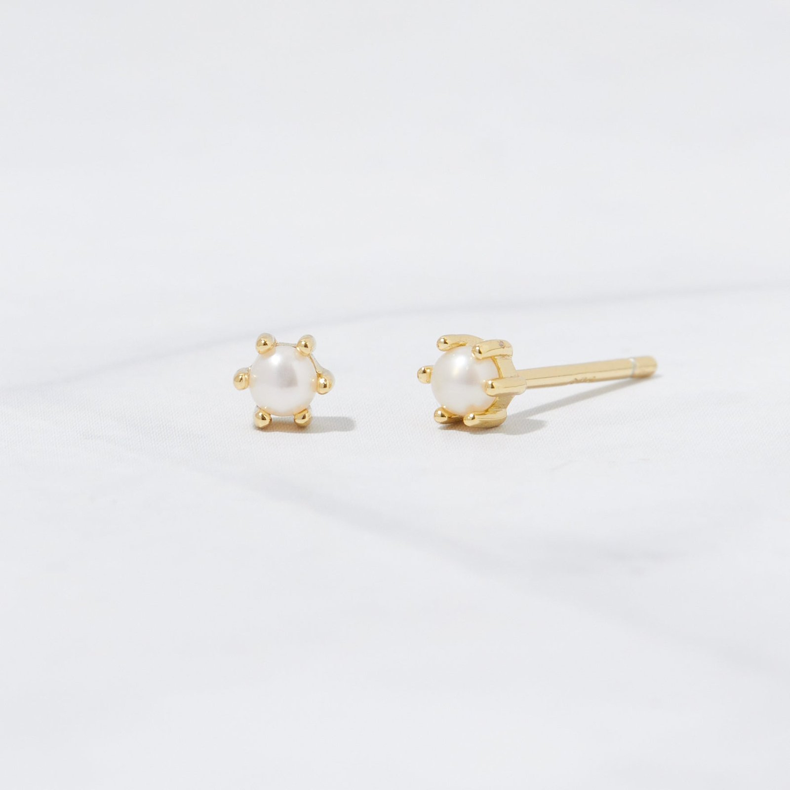dainty-pearl-stud-earrings.jpg 925 Silver Pearl Stud Earrings - Image 1