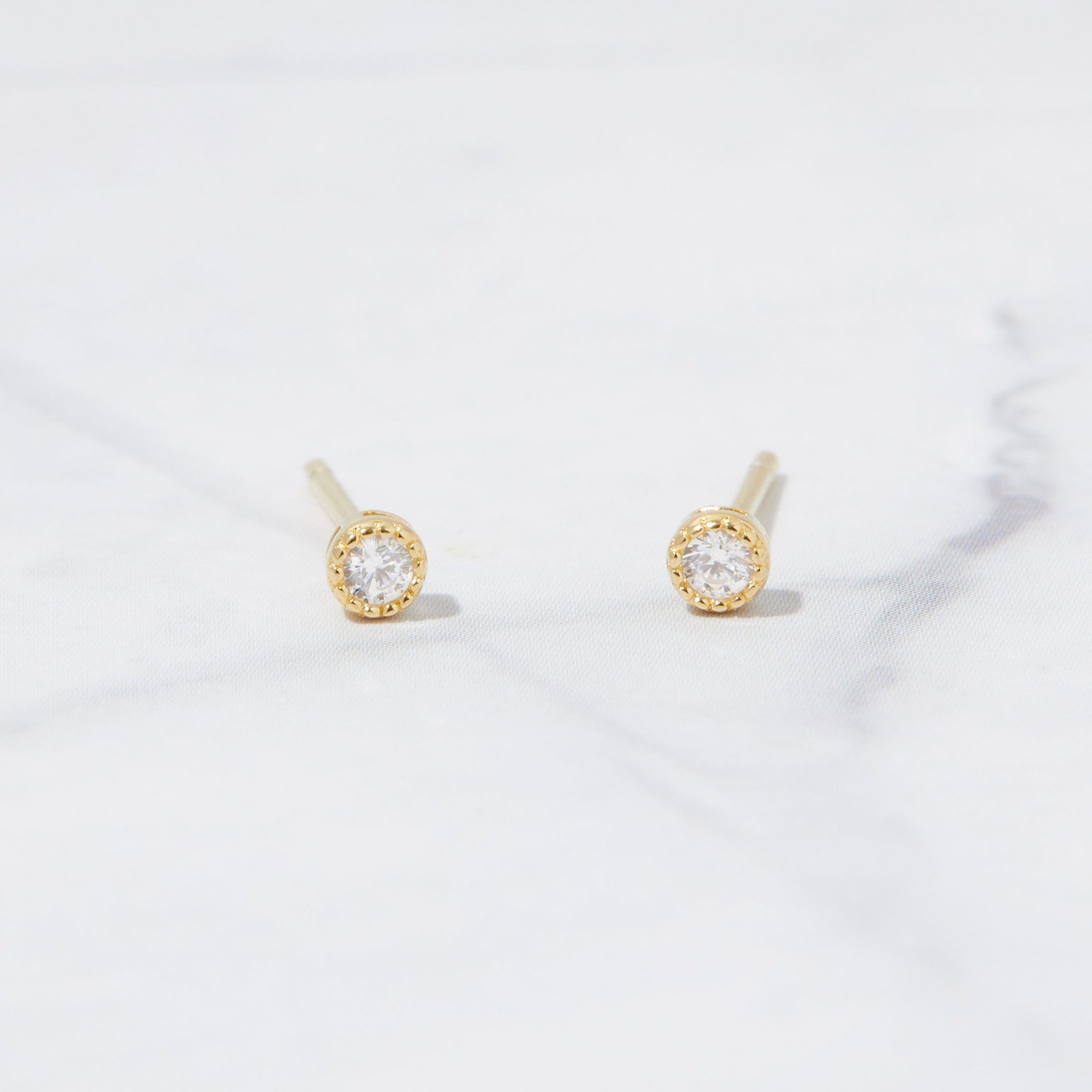 diamond-stud-earrings.jpg Swarish Diamond Stud Earrings - Image 1