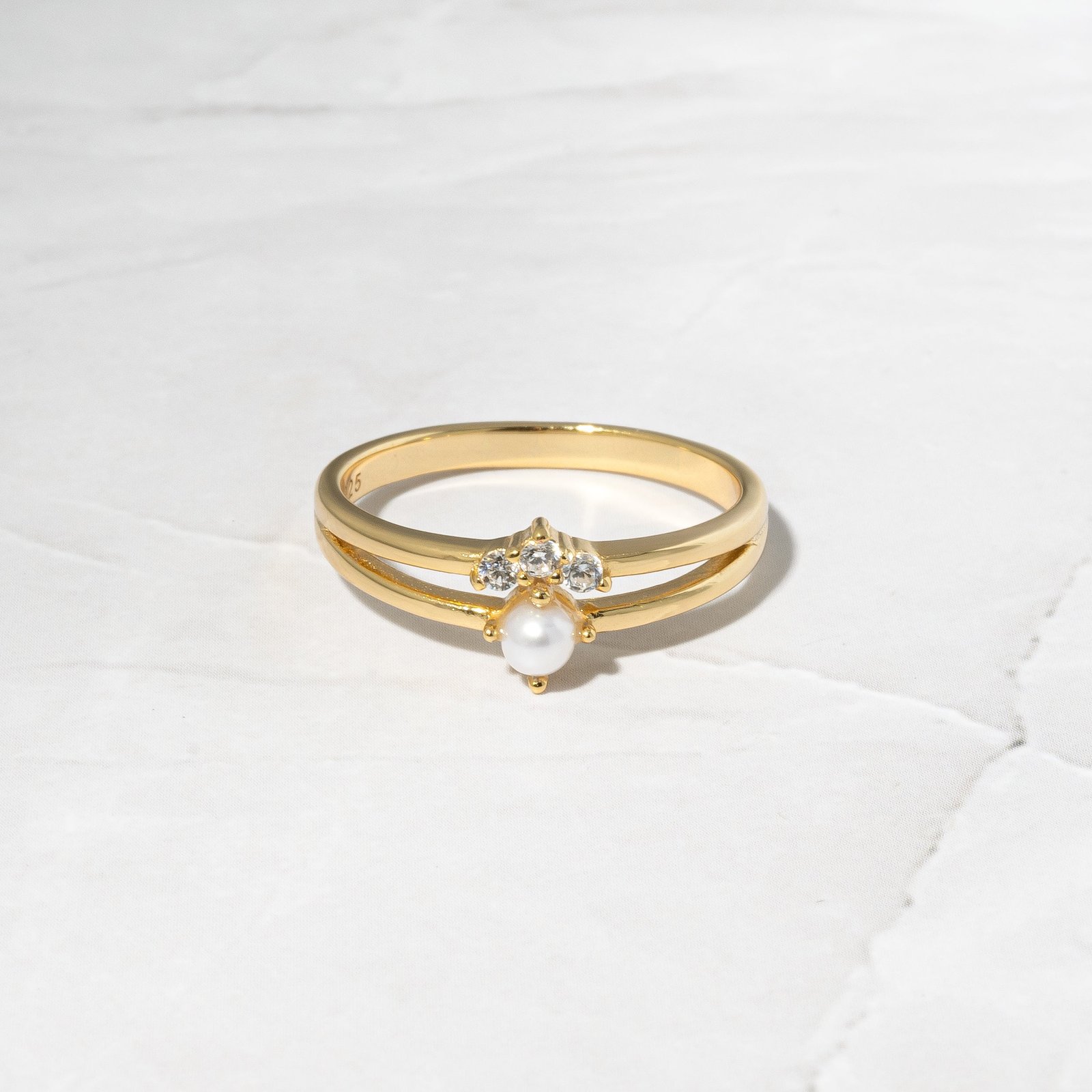 pearl-ring-set.jpg 925 Silver Pearl Ring Set - Image 1