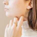 HARPER Croissant Signet Ring - Image 3