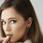 925 Silver Criss Cross Diamond Earrings - Image 3