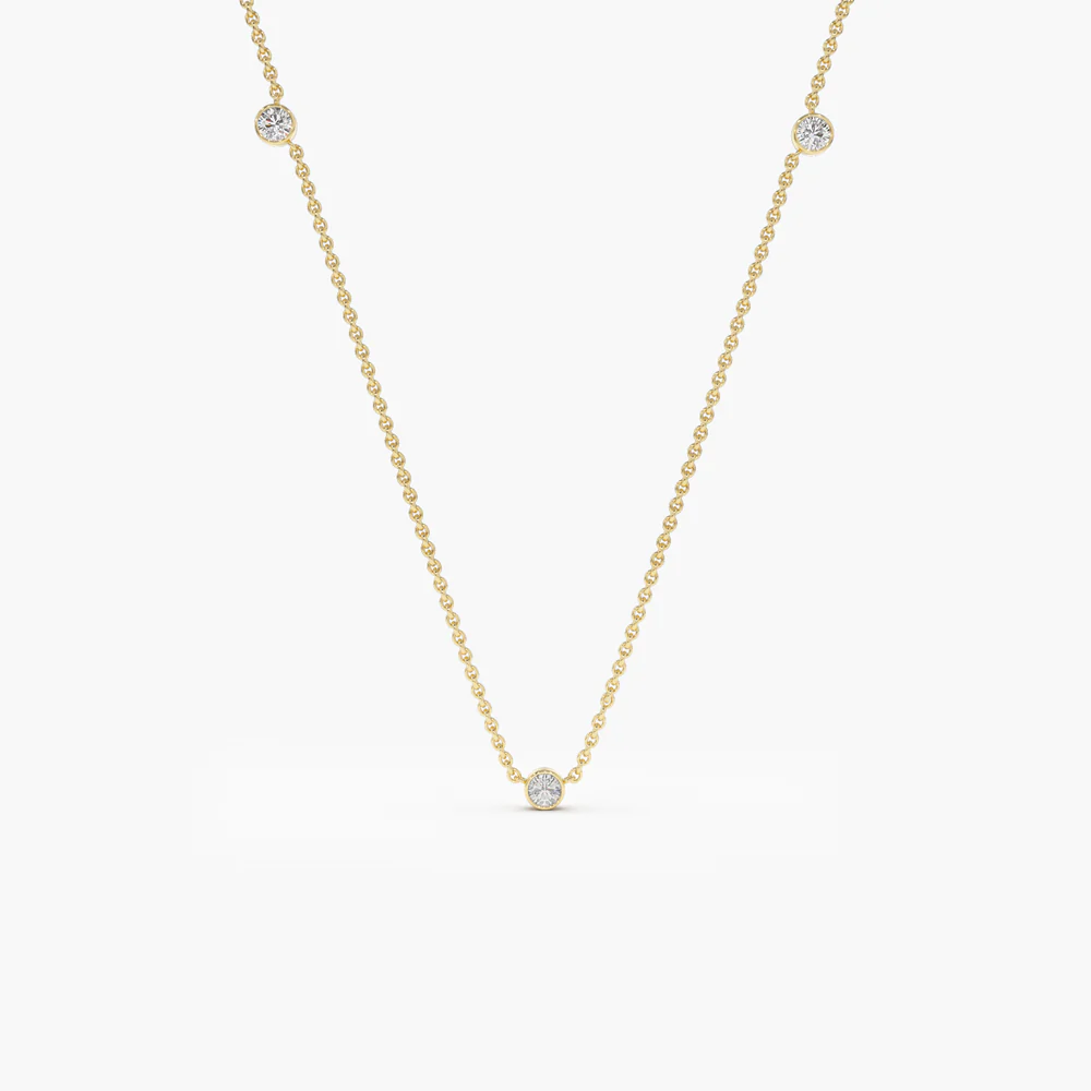 400548_424c17bae5254d7dbe9350eba6efd21fmv2.webp 925 Silver Diamond Necklace - Image 1
