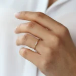 925 Silver 3 Stone Beaded Diamond Ring - Image 3