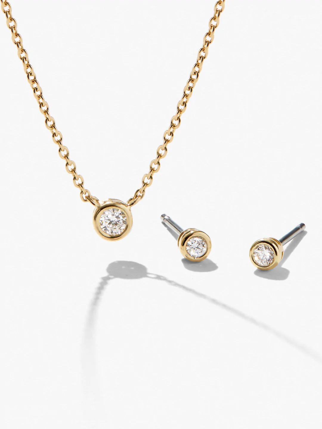 400548_8b8375f6ea634e28827cd522b75a0f01mv2.webp 925 Silver Diamond Pendant Set Birthday Gift - Image 1