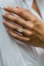 925 Silver 4.00Ct Pear Cut Diamond Engagement Ring - Image 2