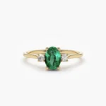 925 Silver Emerald and Diamond 3 Stone Ring - Image 2