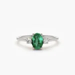 925 Silver Emerald and Diamond 3 Stone Ring - Image 4