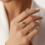 925 Silver Emerald and Diamond 3 Stone Ring - Image 3