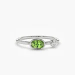 925 Silver Peridot and Diamond Ring - Image 3