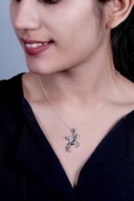 925 Silver Unicorn Pendant - Image 2