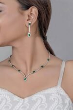 925 Silver Emerald Necklace Set - Image 3