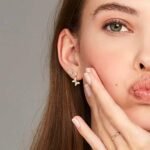 925 Silver Diamond Tiny Monstera Leaf Stud - Image 2