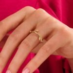 925 Silver Diamond Twist Leaf Ring