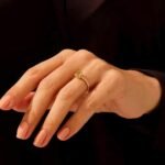 925 Silver Olive Green Sapphire Solitaire Ring - Image 2