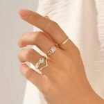 925 Silver Triangle Aquamarine Ring - Image 2